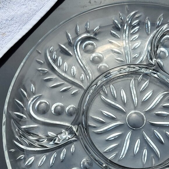 VTG FEDERAL GLASS DIVIDED SERVING PLATTER "FEATHER DOT" 2875 11.5" GUC SEE PICS - Picture 2 of 6